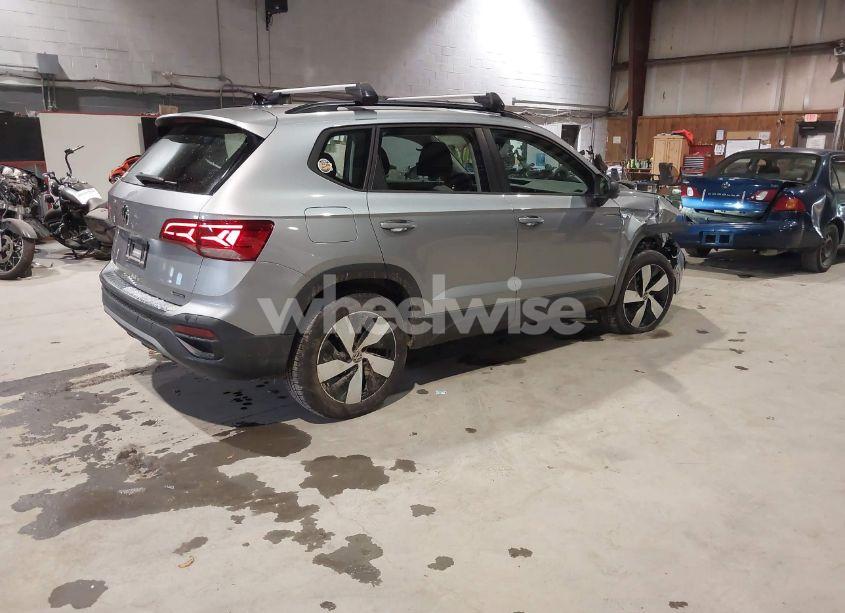 Photo 4 of 2024 Volkswagen Taos 1.5T S (VIN 3VV8X7B26RM039791)