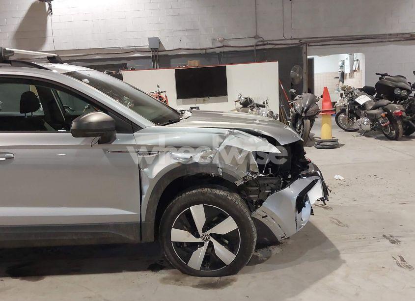 Photo 6 of 2024 Volkswagen Taos 1.5T S (VIN 3VV8X7B26RM039791)