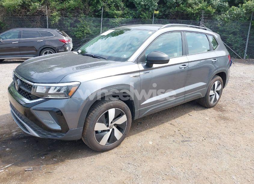 Photo 2 of 2024 Volkswagen Taos 1.5T S (VIN 3VV8X7B26RM058437)