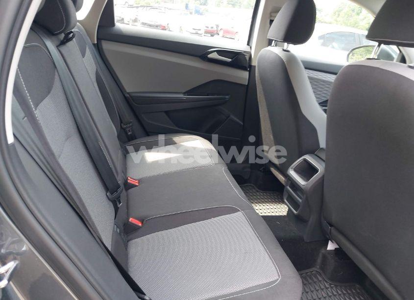 Photo 8 of 2024 Volkswagen Taos 1.5T S (VIN 3VV8X7B26RM058437)