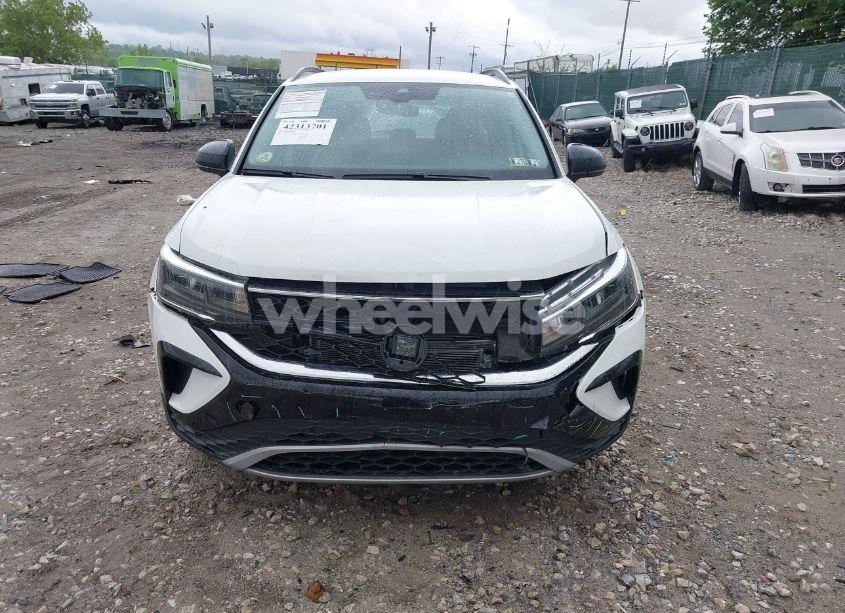 Photo 6 of 2024 Volkswagen Taos 1.5T S (VIN 3VV8X7B26RM069597)