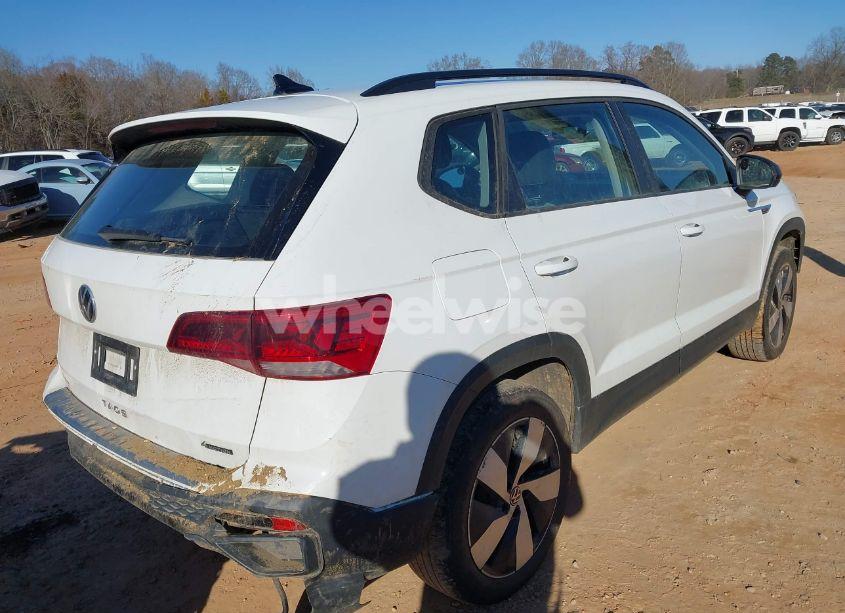 Photo 4 of 2024 Volkswagen Taos 1.5T S (VIN 3VV8X7B27RM050914)