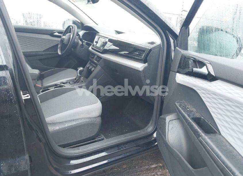 Photo 5 of 2024 Volkswagen Taos 1.5T S (VIN 3VV8X7B28RM123143)