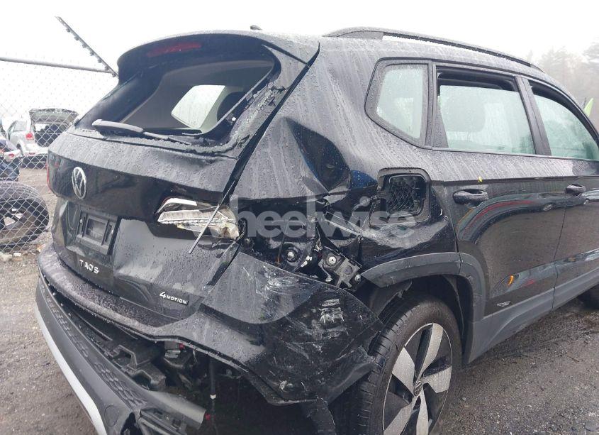 Photo 6 of 2024 Volkswagen Taos 1.5T S (VIN 3VV8X7B28RM123143)