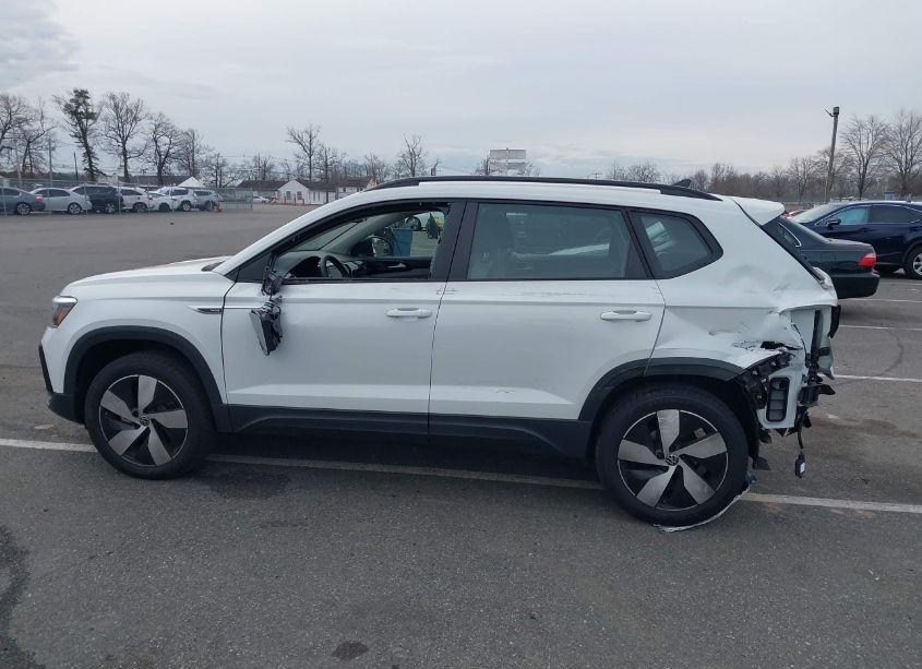 Photo 17 of 2024 Volkswagen Taos 1.5T S (VIN 3VV8X7B29RM029613)