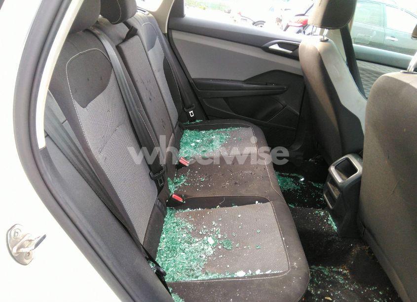 Photo 8 of 2022 Volkswagen Taos 1.5T S (VIN 3VVAX7B26NM078098)