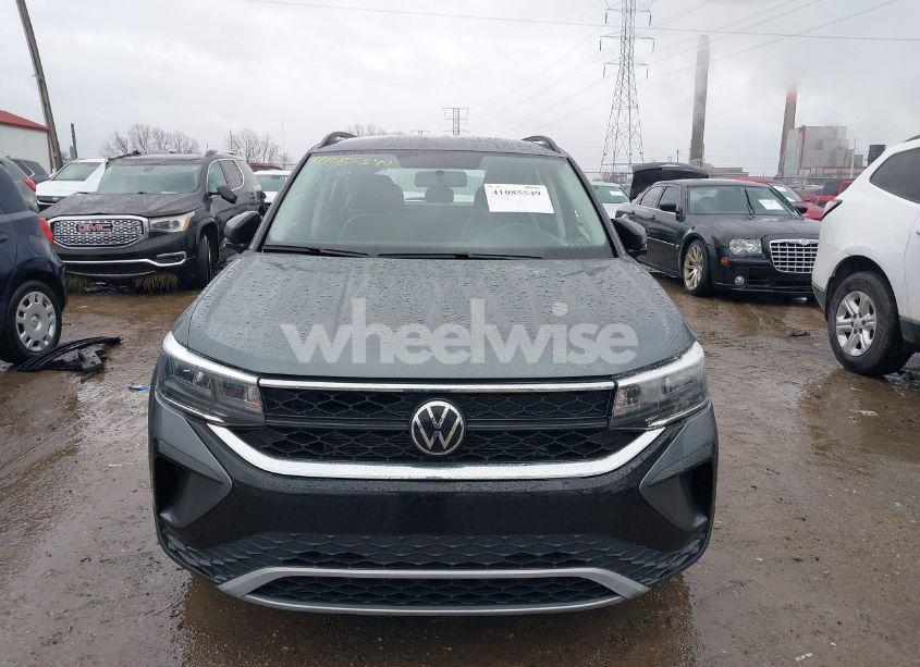 Photo 12 of 2022 Volkswagen Taos 1.5T S (VIN 3VVAX7B28NM041120)