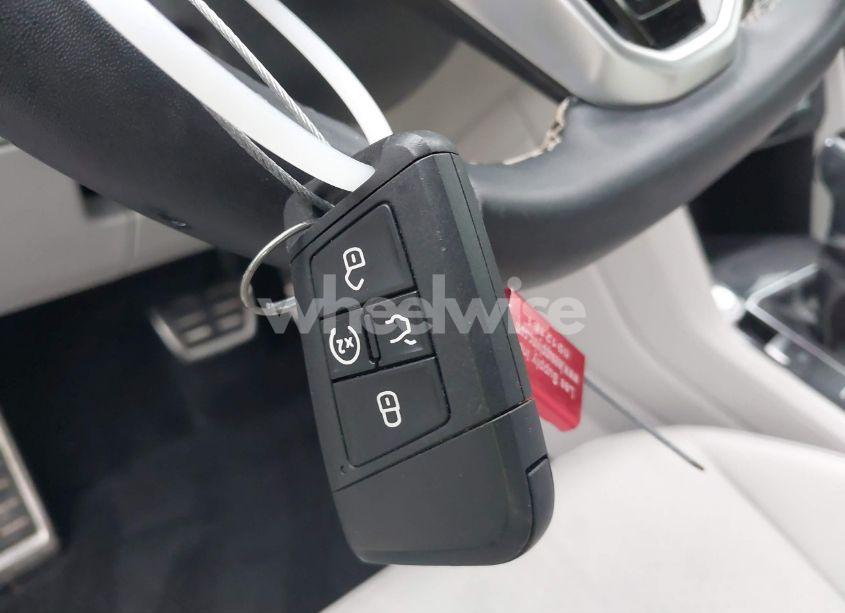 Photo 11 of 2023 Volkswagen Tiguan 2.0T SE R-LINE BLACK (VIN 3VVCB7AX0PM061742)