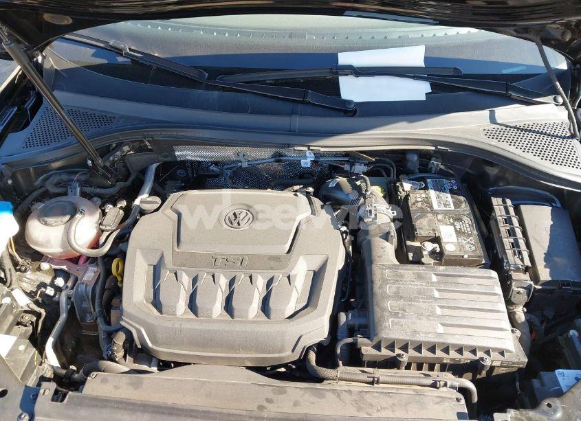 Photo 10 of 2022 Volkswagen Tiguan 2.0T SE R-LINE BLACK (VIN 3VVCB7AX1NM084993)