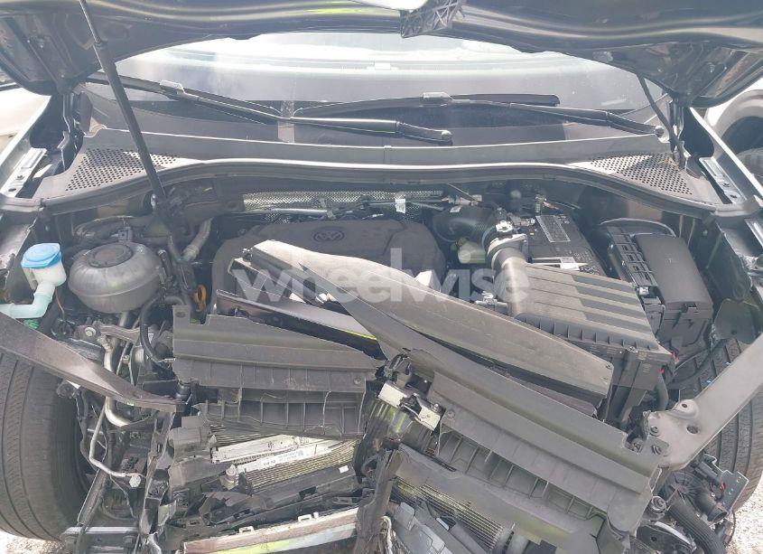 Photo 10 of 2023 Volkswagen Tiguan 2.0T SE R-LINE BLACK (VIN 3VVCB7AX1PM099075)