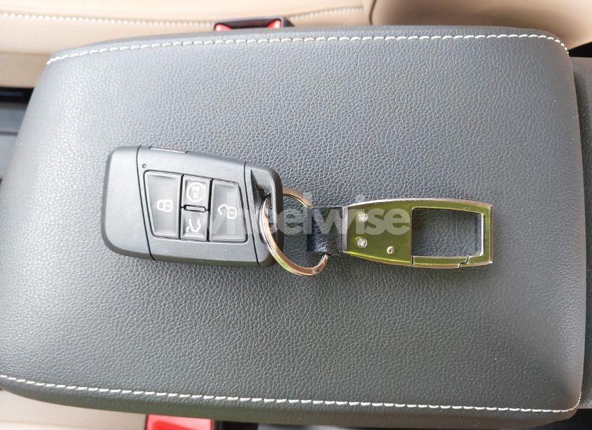 Photo 11 of 2024 Volkswagen Tiguan 2.0T SE R-LINE BLACK (VIN 3VVCB7AX1RM037369)