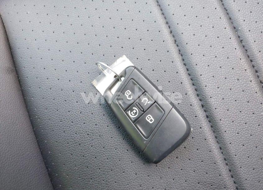 Photo 11 of 2023 Volkswagen Tiguan 2.0T SE R-LINE BLACK (VIN 3VVCB7AX2PM107104)