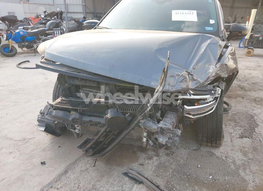 Photo 6 of 2023 Volkswagen Tiguan 2.0T SE R-LINE BLACK (VIN 3VVCB7AX2PM107104)