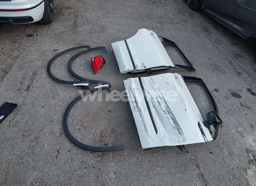 Photo 12 of 2023 Volkswagen Tiguan 2.0T SE R-LINE BLACK (VIN 3VVCB7AX2PM128289)