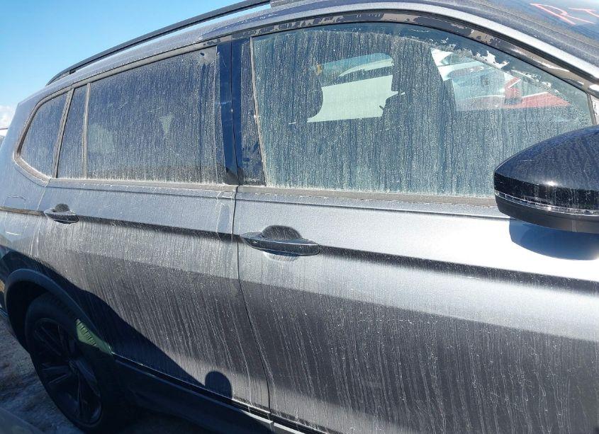 Photo 13 of 2023 Volkswagen Tiguan 2.0T SE R-LINE BLACK (VIN 3VVCB7AX6PM120535)