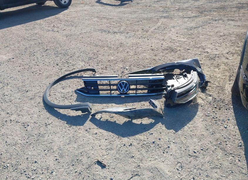 Photo 12 of 2024 Volkswagen Tiguan 2.0T SE R-LINE BLACK (VIN 3VVCB7AX6RM129075)