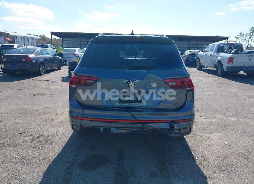 Photo 17 of 2023 Volkswagen Tiguan 2.0T SE R-LINE BLACK (VIN 3VVCB7AX7PM132001)