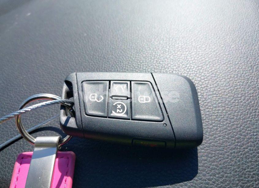 Photo 11 of 2024 Volkswagen Tiguan 2.0T SE R-LINE BLACK (VIN 3VVCB7AX7RM056251)