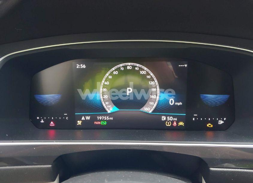 Photo 7 of 2024 Volkswagen Tiguan 2.0T SE R-LINE BLACK (VIN 3VVCB7AX7RM058145)