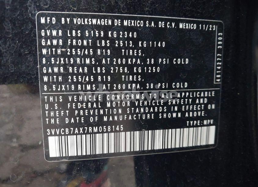 Photo 9 of 2024 Volkswagen Tiguan 2.0T SE R-LINE BLACK (VIN 3VVCB7AX7RM058145)