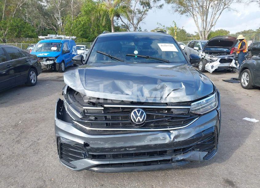 Photo 12 of 2023 Volkswagen Tiguan 2.0T SE R-LINE BLACK (VIN 3VVCB7AX8PM039567)