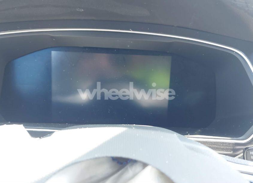 Photo 15 of 2022 Volkswagen Tiguan 2.0T SE R-LINE BLACK (VIN 3VVCB7AX9NM009779)