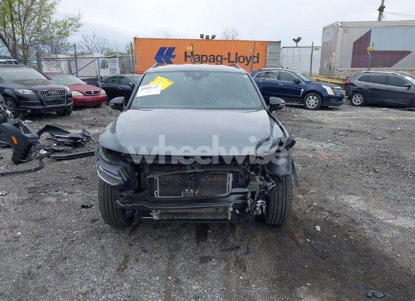 Photo 13 of 2022 Volkswagen Tiguan 2.0T SE R-LINE BLACK (VIN 3VVCB7AX9NM014741)