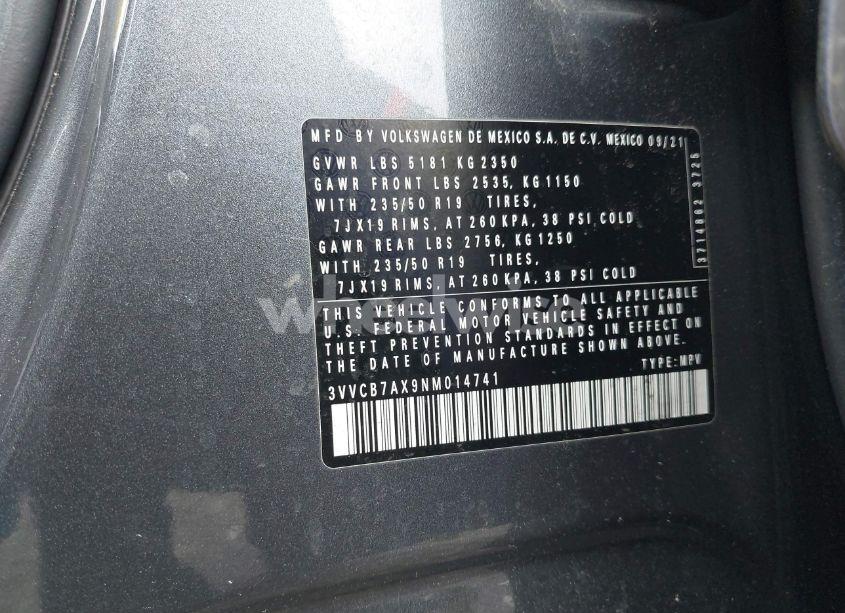 Photo 9 of 2022 Volkswagen Tiguan 2.0T SE R-LINE BLACK (VIN 3VVCB7AX9NM014741)