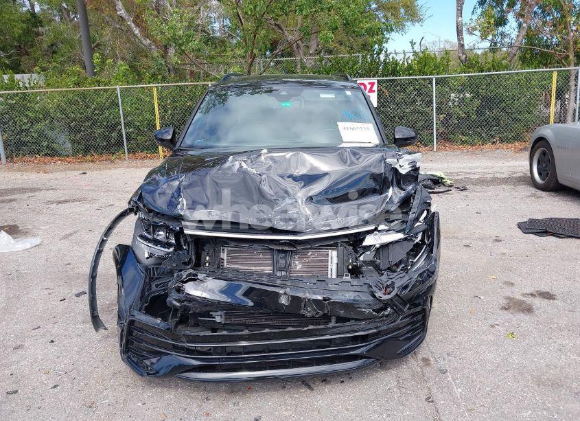 Photo 12 of 2022 Volkswagen Tiguan 2.0T SE R-LINE BLACK (VIN 3VVCB7AX9NM054351)