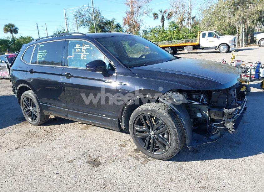 Photo 13 of 2022 Volkswagen Tiguan 2.0T SE R-LINE BLACK (VIN 3VVCB7AX9NM162825)