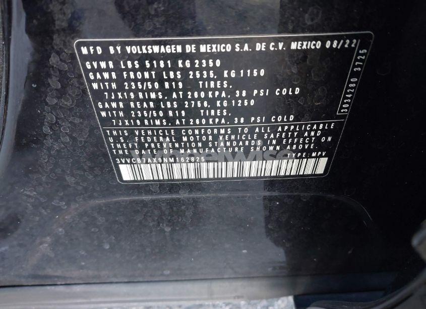 Photo 9 of 2022 Volkswagen Tiguan 2.0T SE R-LINE BLACK (VIN 3VVCB7AX9NM162825)