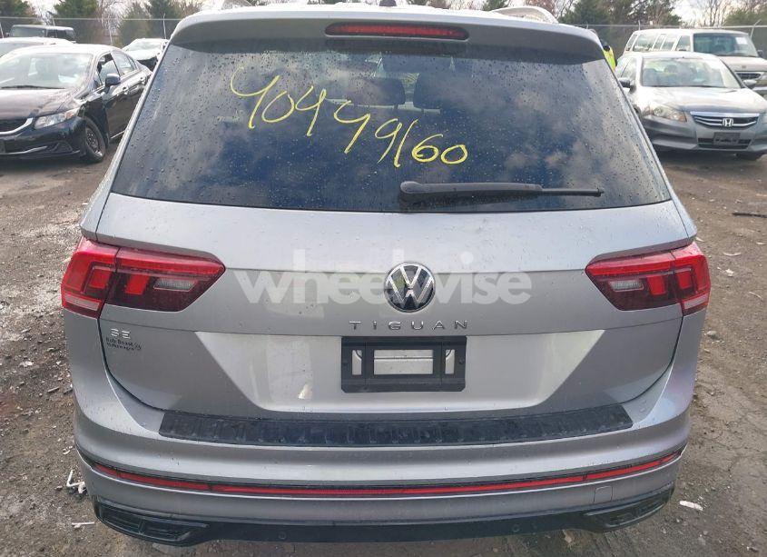 Photo 16 of 2024 Volkswagen Tiguan 2.0T SE R-LINE BLACK (VIN 3VVCB7AX9RM023106)