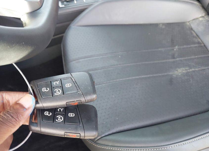 Photo 11 of 2023 Volkswagen Tiguan 2.0T SE R-LINE BLACK (VIN 3VVCB7AXXPM130601)