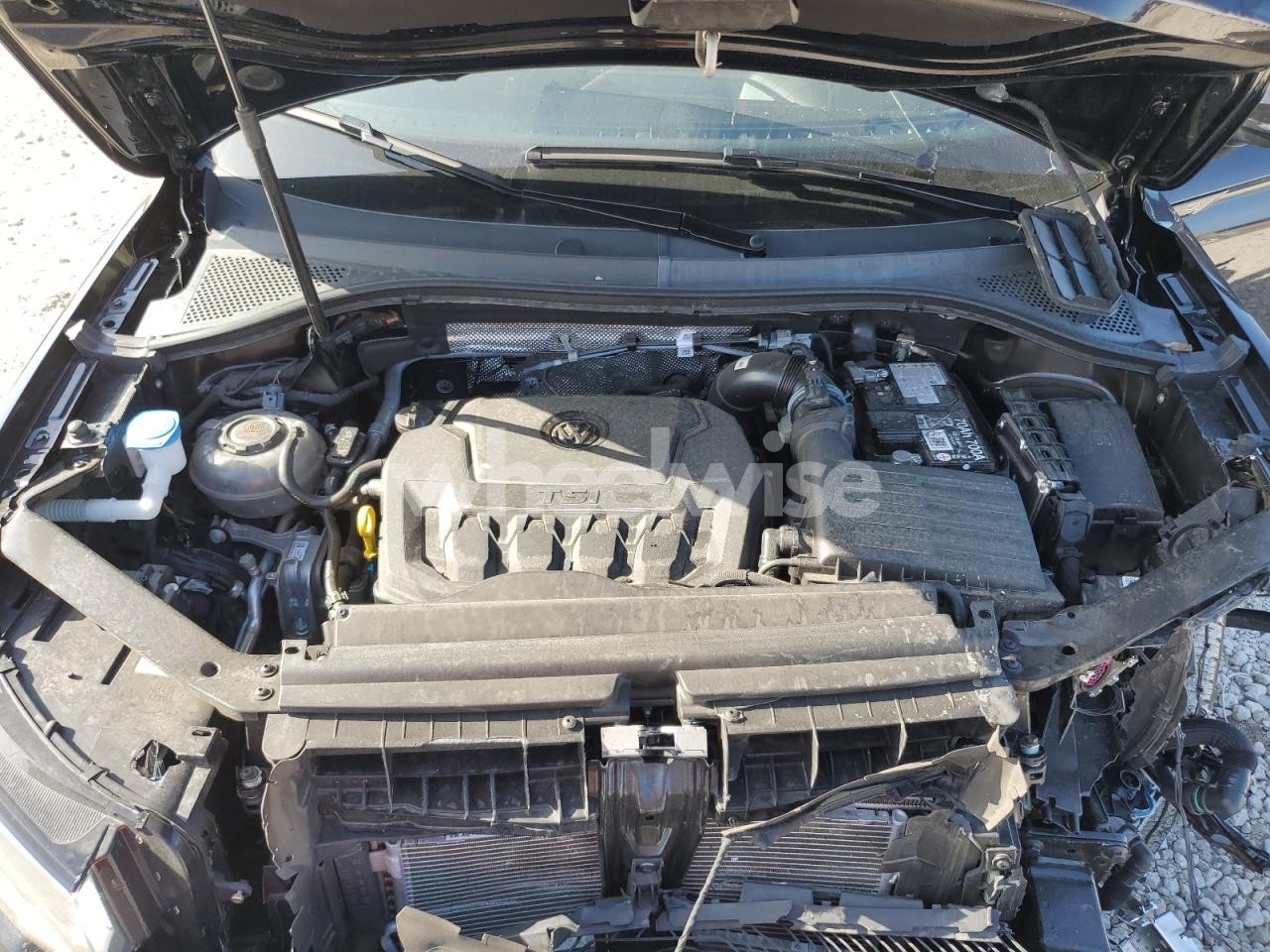 Photo 12 of 2024 VOLKSWAGEN TIGUAN SE R-LINE BLACK (VIN 3VVCB7AXXRM046734)