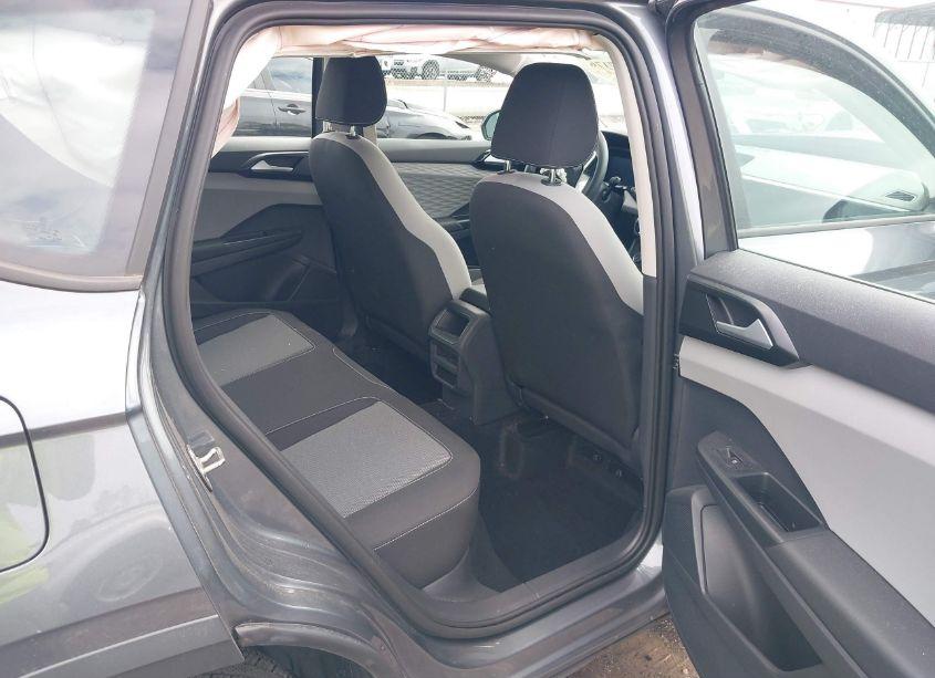 Photo 8 of 2022 Volkswagen Taos 1.5T S (VIN 3VVCX7B21NM066126)