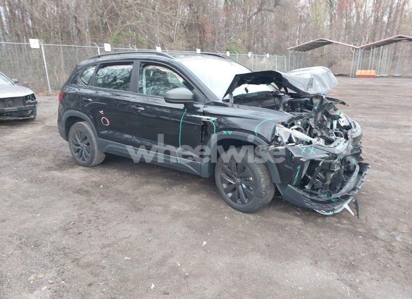 2022 Volkswagen Taos 1.5T S (VIN 3VVCX7B22NM000734) main photo