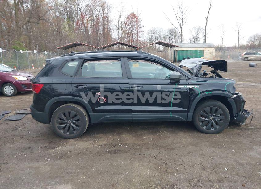 Photo 13 of 2022 Volkswagen Taos 1.5T S (VIN 3VVCX7B22NM000734)