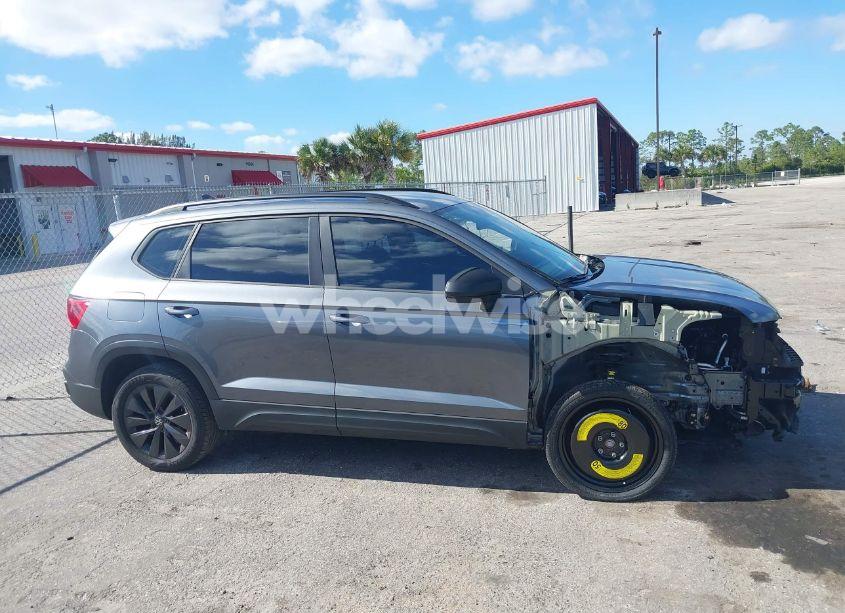 Photo 13 of 2022 Volkswagen Taos 1.5T S (VIN 3VVCX7B22NM028047)