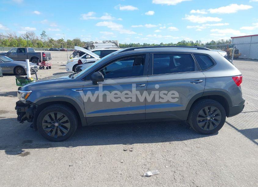 Photo 14 of 2022 Volkswagen Taos 1.5T S (VIN 3VVCX7B22NM028047)