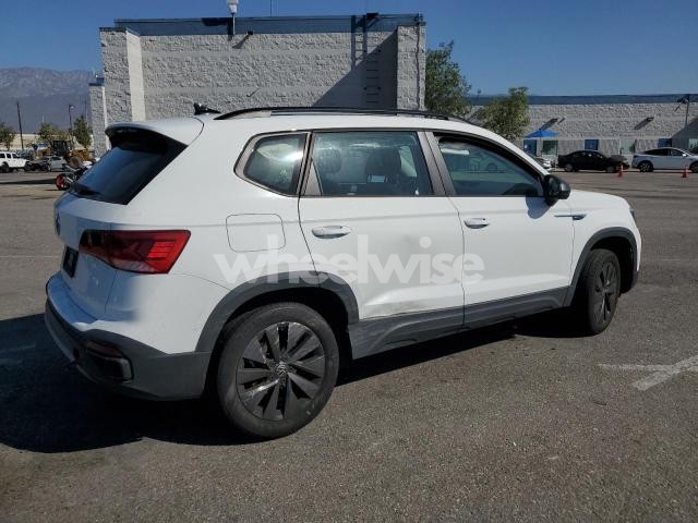 Photo 2 of 2022 VOLKSWAGEN TAOS S (VIN 3VVCX7B22NM089477)