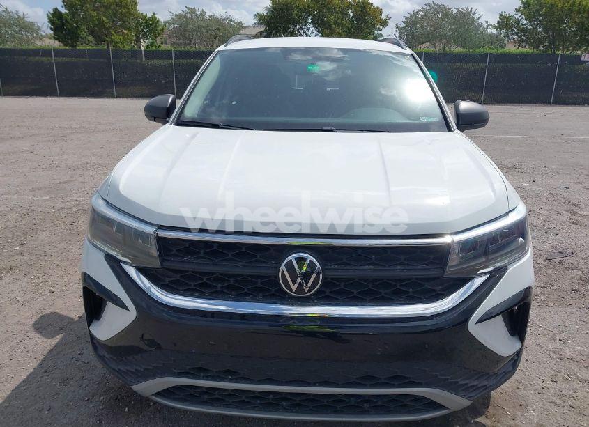 Photo 12 of 2022 Volkswagen Taos 1.5T S (VIN 3VVCX7B23NM000788)