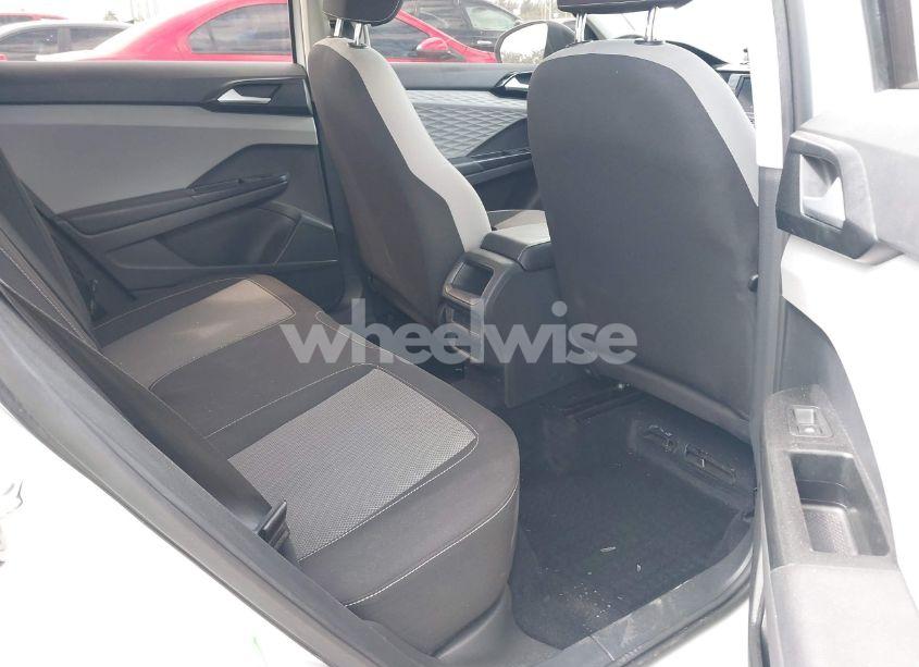 Photo 8 of 2022 Volkswagen Taos 1.5T S (VIN 3VVCX7B23NM000788)