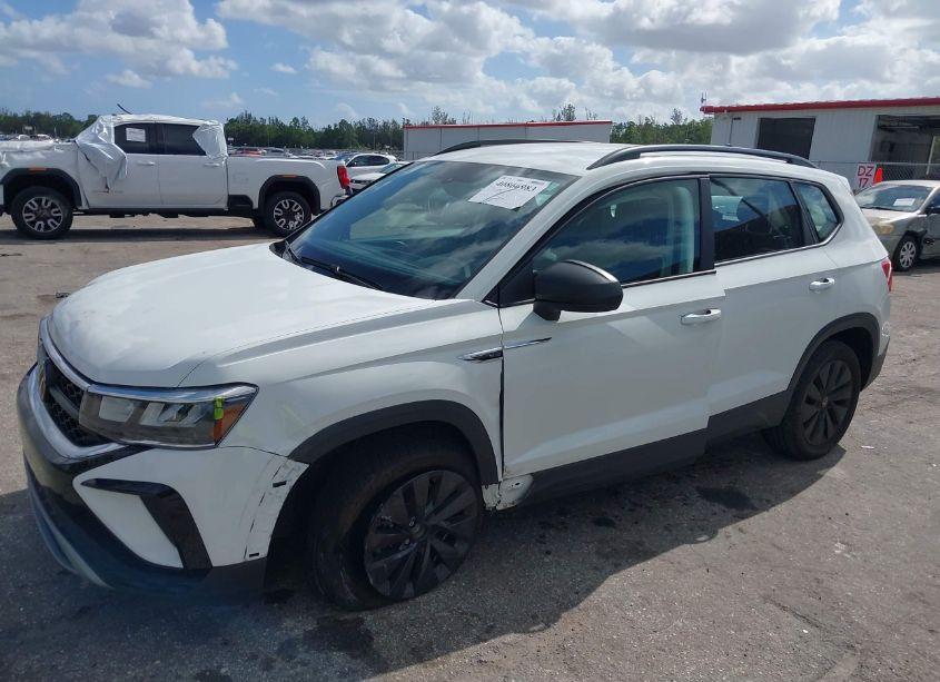 Photo 6 of 2023 Volkswagen Taos 1.5T S (VIN 3VVCX7B23PM342678)