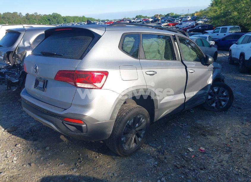 Photo 4 of 2023 Volkswagen Taos 1.5T S (VIN 3VVCX7B24PM379237)