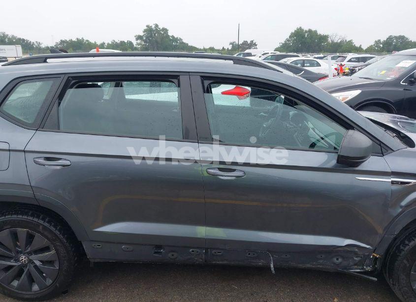 Photo 14 of 2022 Volkswagen Taos 1.5T S (VIN 3VVCX7B25NM051192)