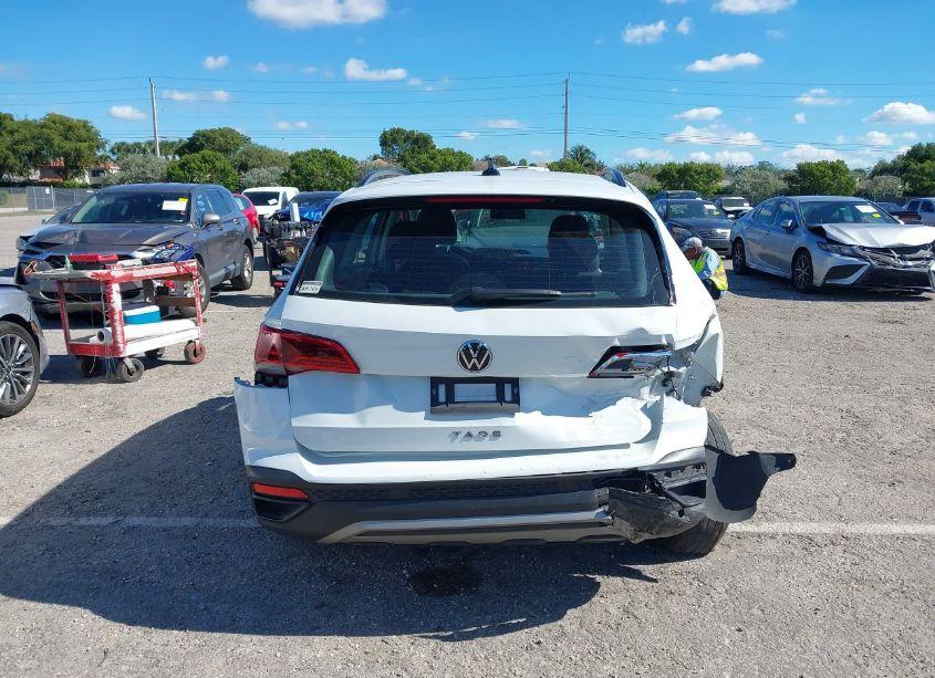 Photo 6 of 2022 Volkswagen Taos 1.5T S (VIN 3VVCX7B25NM078666)