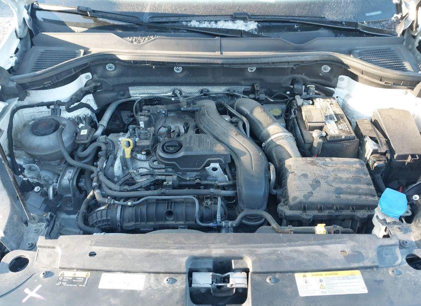Photo 10 of 2022 Volkswagen Taos 1.5T S (VIN 3VVCX7B26NM001739)
