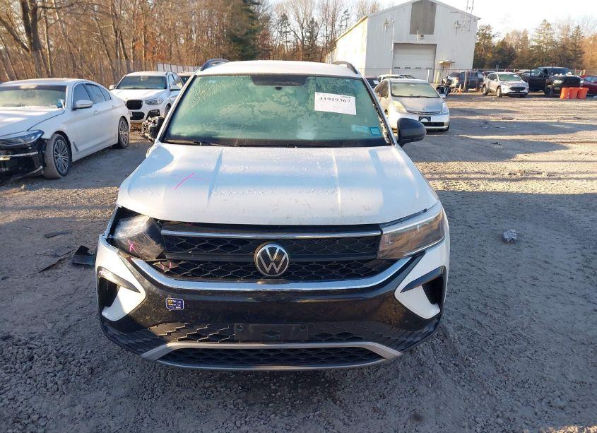 Photo 11 of 2022 Volkswagen Taos 1.5T S (VIN 3VVCX7B26NM001739)