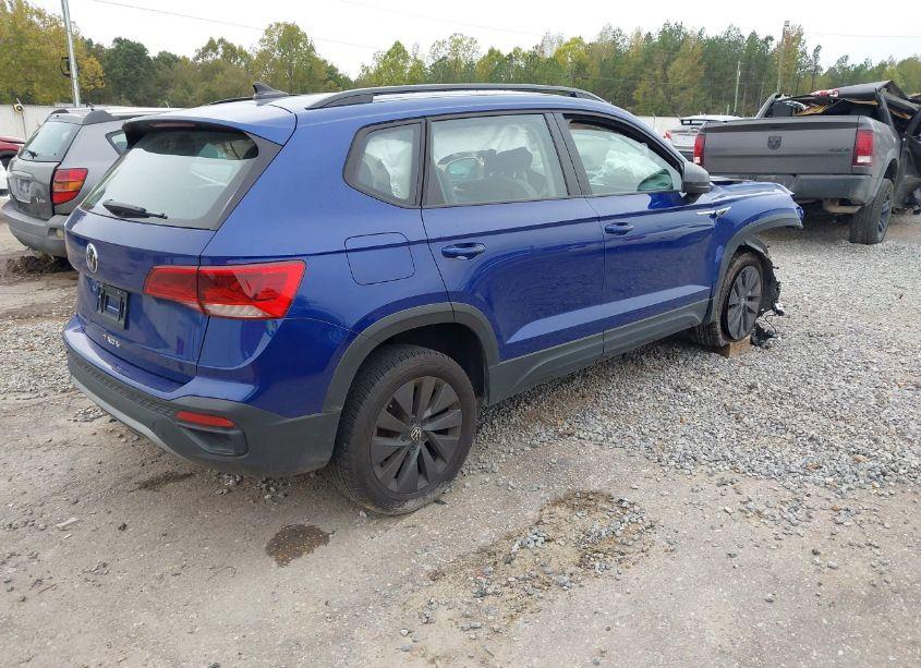 Photo 4 of 2022 Volkswagen Taos 1.5T S (VIN 3VVCX7B26NM079504)