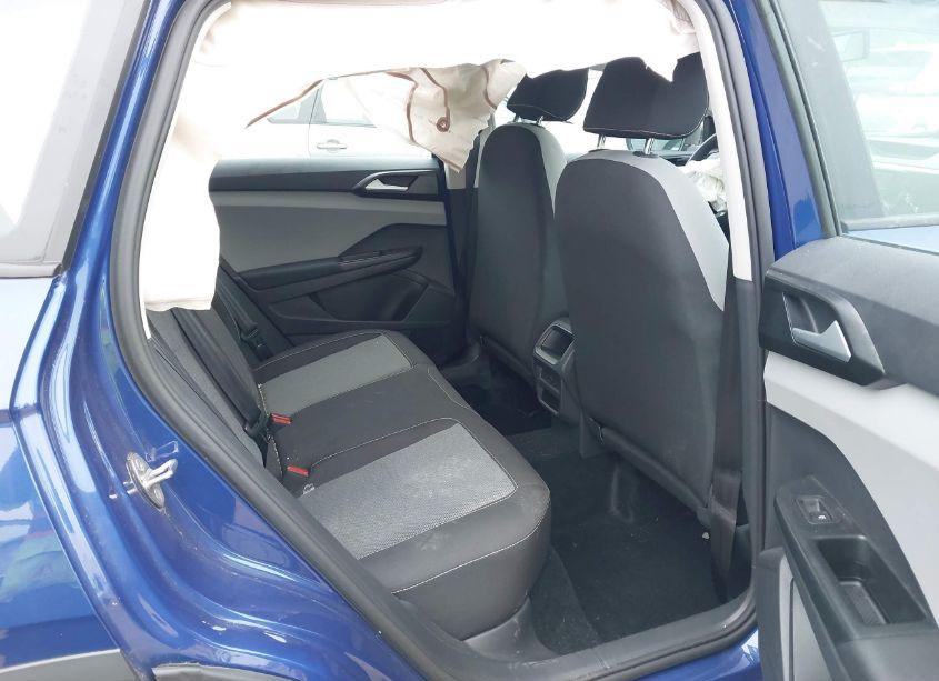 Photo 8 of 2022 Volkswagen Taos 1.5T S (VIN 3VVCX7B26NM079504)